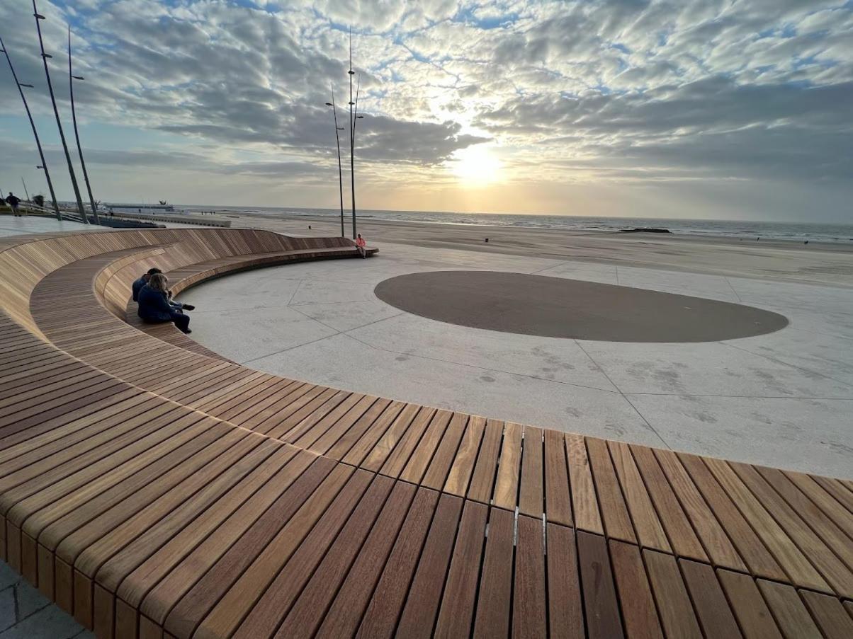 Appart Sympa 6P Avec Garage Et Terrasse Ensoleillee Et Spacieuse A 25M De La Mer Westende Миделкерк Экстерьер фото
